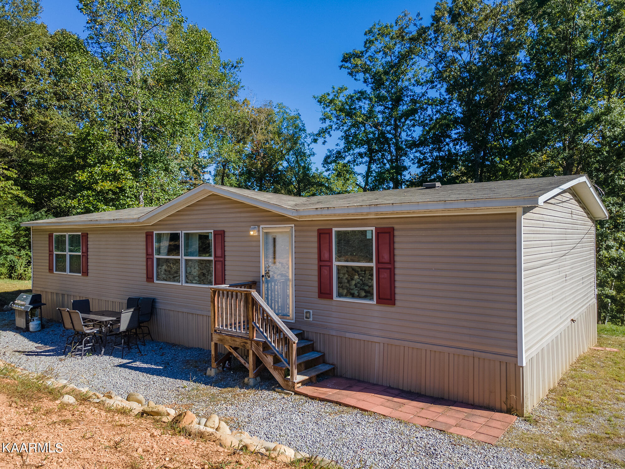 113 Rebel Road Harriman, TN 37748 - Photo 1 of 46 DJI_0197-HDR