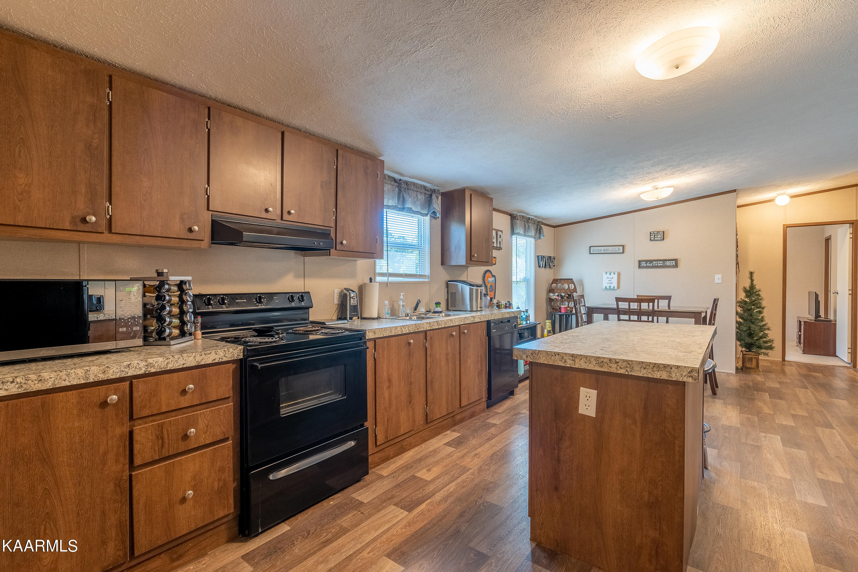 113 Rebel Road Harriman, TN 37748 - Photo 27 of 46 A7305256-HDR