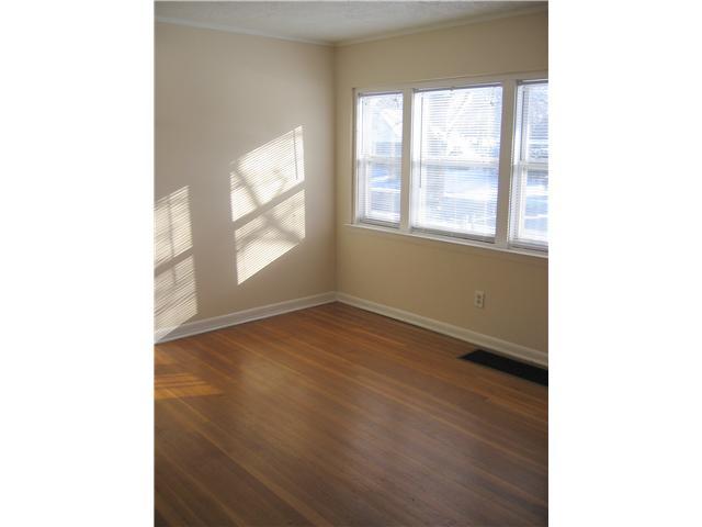 3380 Eakin Road Columbus, OH 43204 - Photo 5 of 18 Gallery Image 5