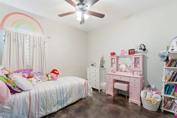 $275,000 | 17494 Jaycee Drive, Iowa, LA 70647