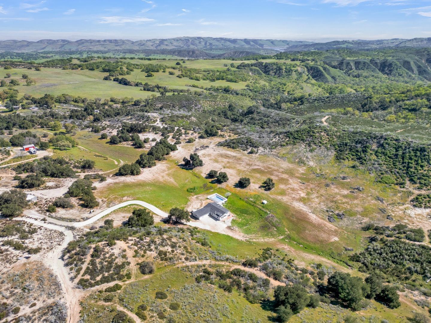 53330 Smith Road Bradley, CA 93426 - Photo 4 of 41