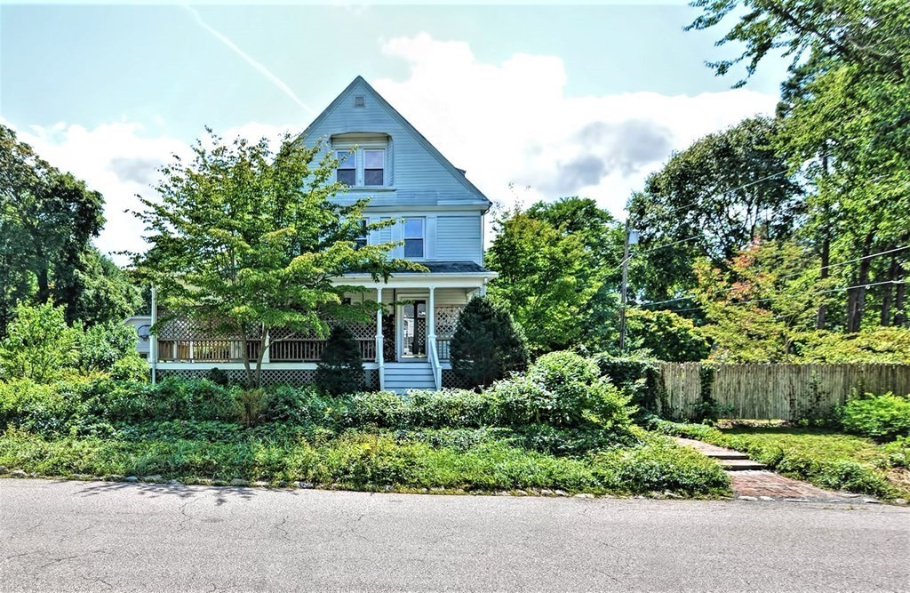 16 Oakland Road Sharon, MA 02067 - Photo 2 of 33 Gallery Image 2