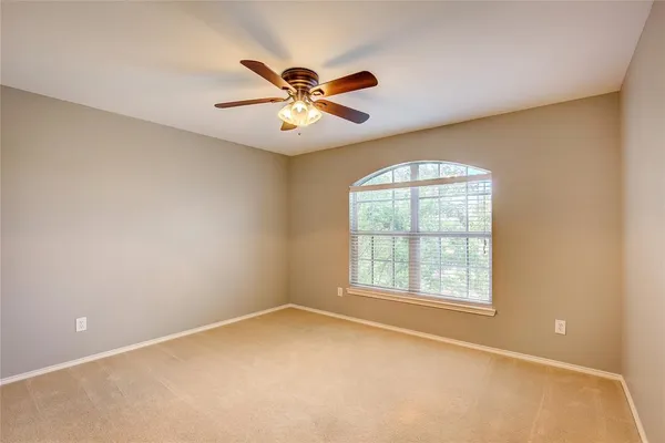 $2,695 | 15628 Landing Creek Lane, Fort Worth, TX 76262