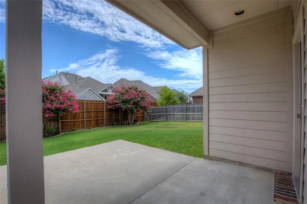 $2,695 | 15628 Landing Creek Lane, Fort Worth, TX 76262