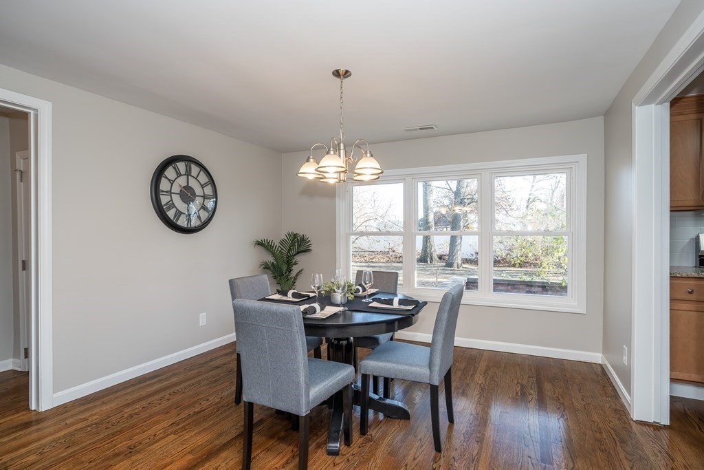 11 Intervale Road Springfield, MA 01118 - Photo 8 of 42