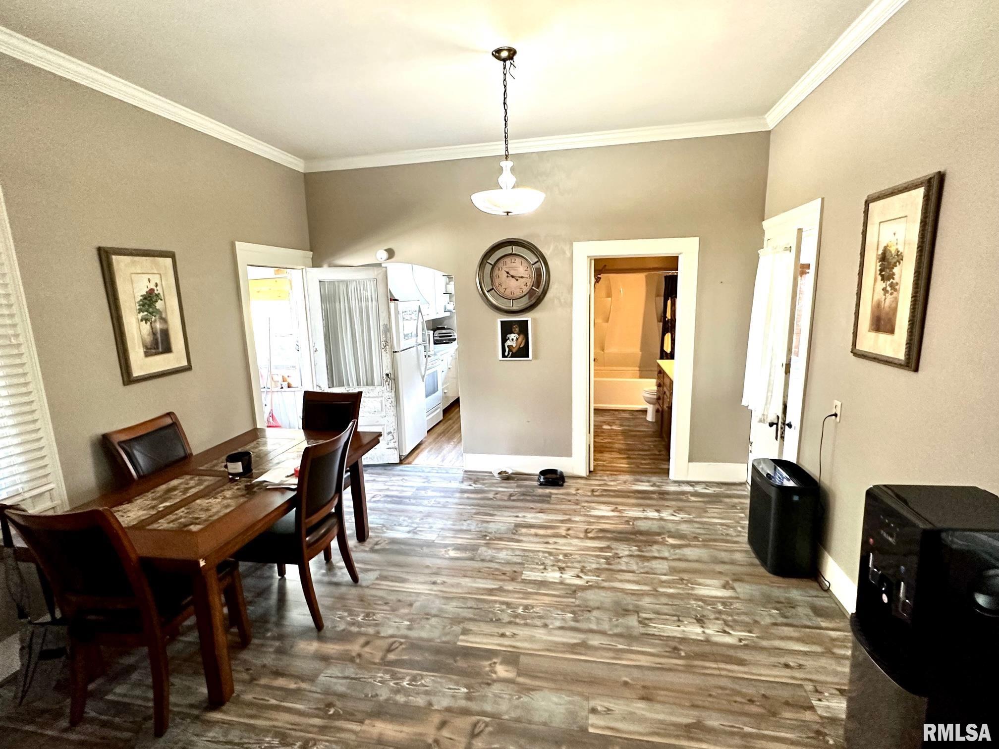 103 North William Street Perry, IL 62362 - Photo 11 of 20 Gallery Image 11