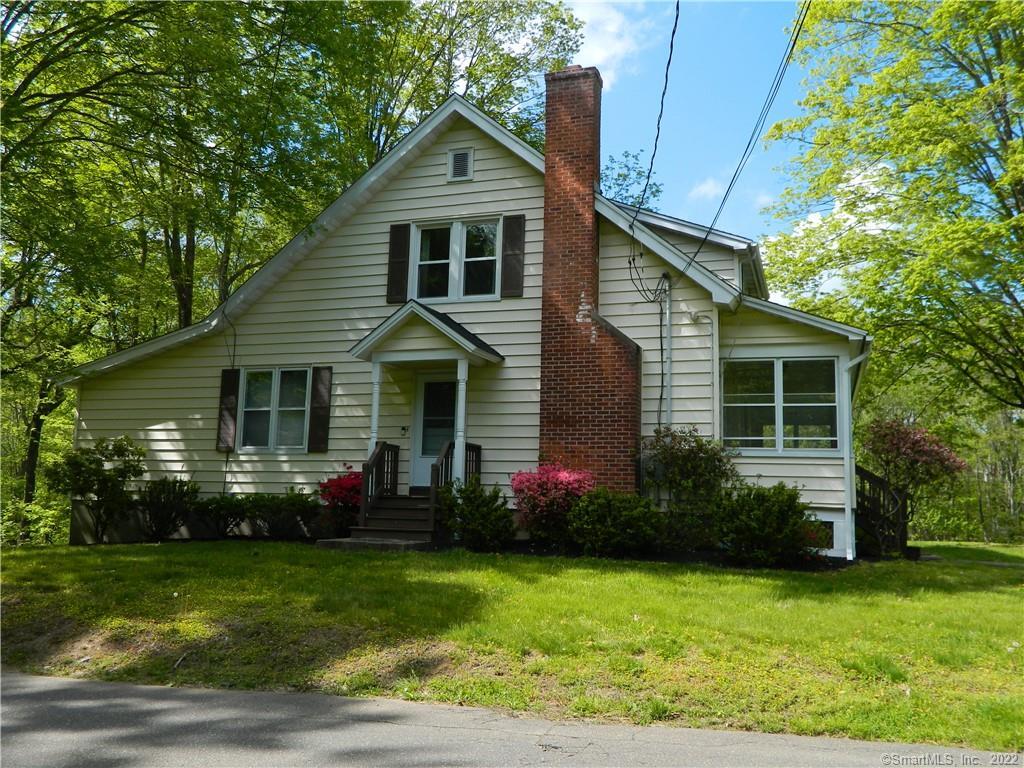 76 Round Hill Road Bethany, CT 06524 - Photo 1 of 1 Front View