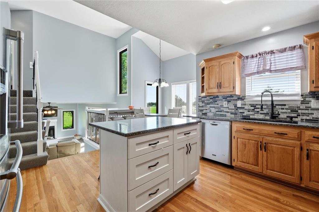 27520 Normandy Road Louisburg, KS 66053 - Photo 17 of 50 Gallery Image 17