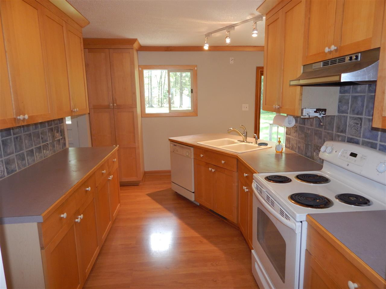 5132 Kenwood Road Durham, NC 27712 - Photo 5 of 19 Kitchen
