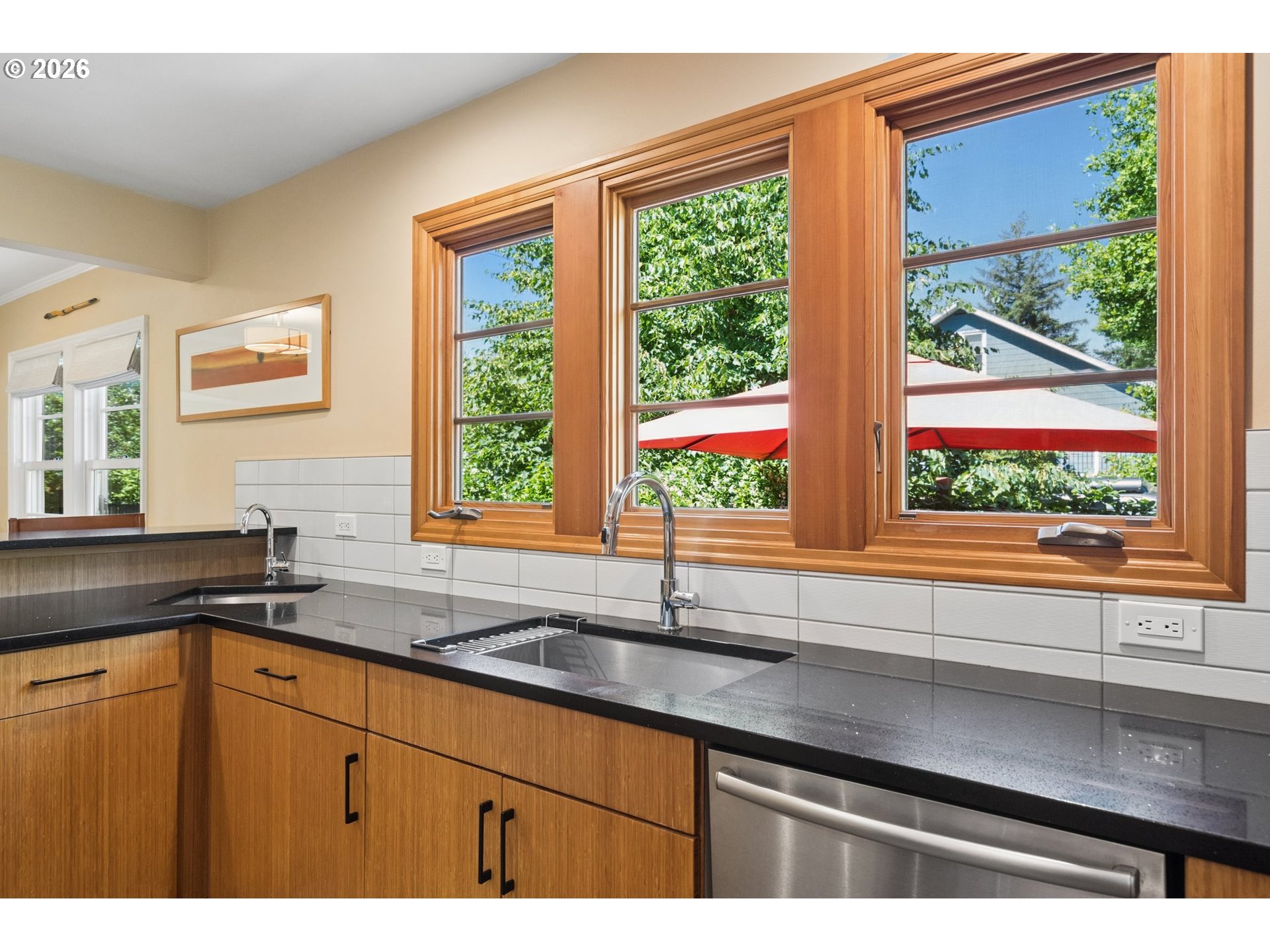 4505 Southeast Clinton Street Portland, OR 97206 - Photo 18 of 48
