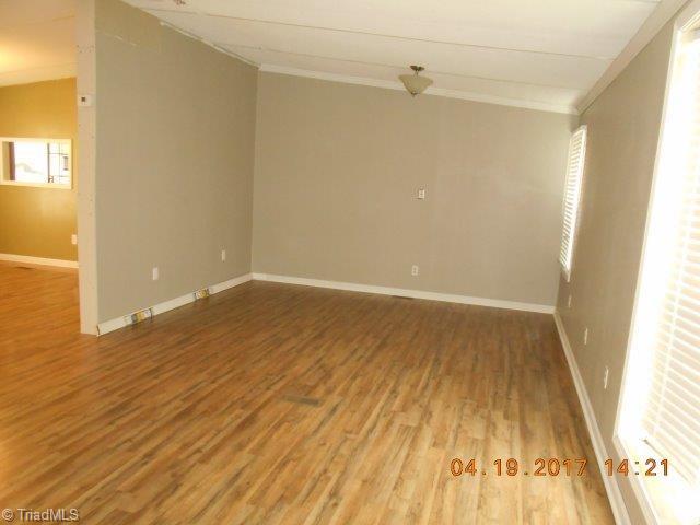 865 Allred Road Lexington, NC 27292 - Photo 3 of 21 Gallery Image 3