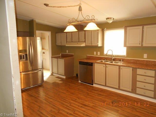 865 Allred Road Lexington, NC 27292 - Photo 4 of 21 Gallery Image 4