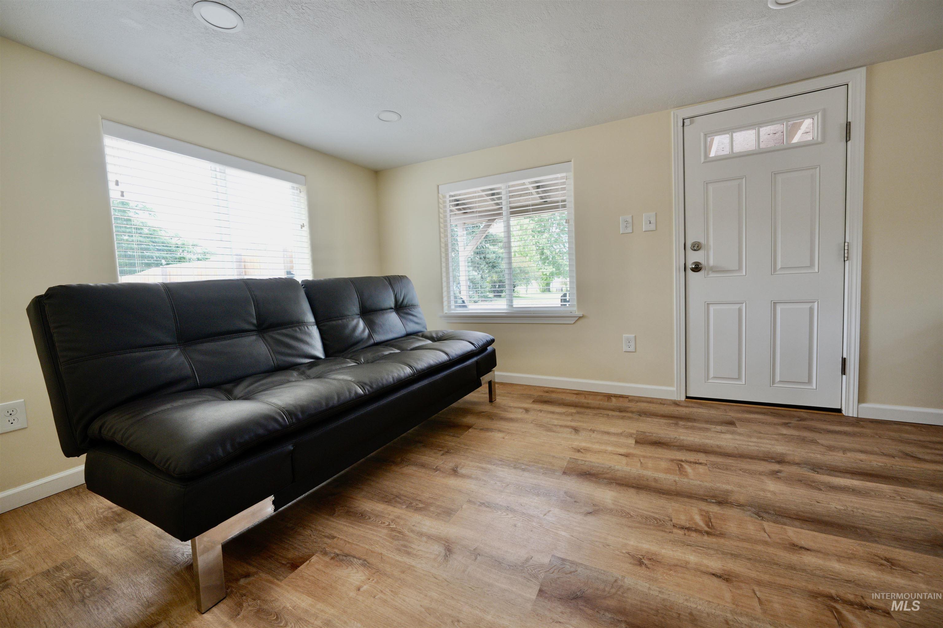 115 Locust Street Horseshoe Bend, ID 83629 - Photo 6 of 33