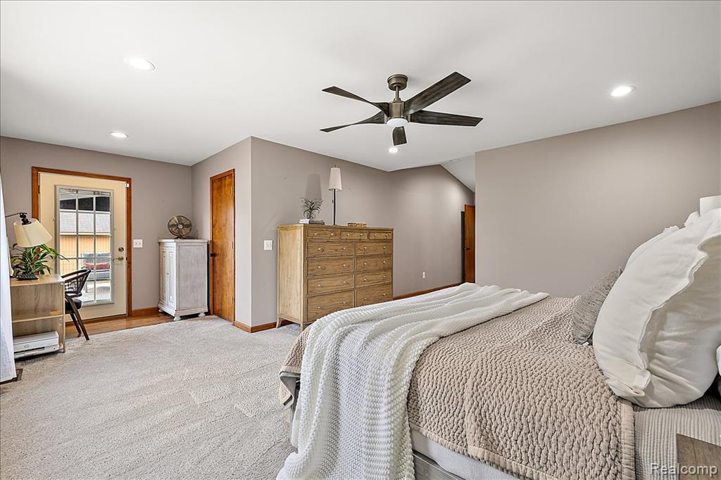 51604 Base Street New Baltimore, MI 48047 - Photo 22 of 47 Gallery Image 22