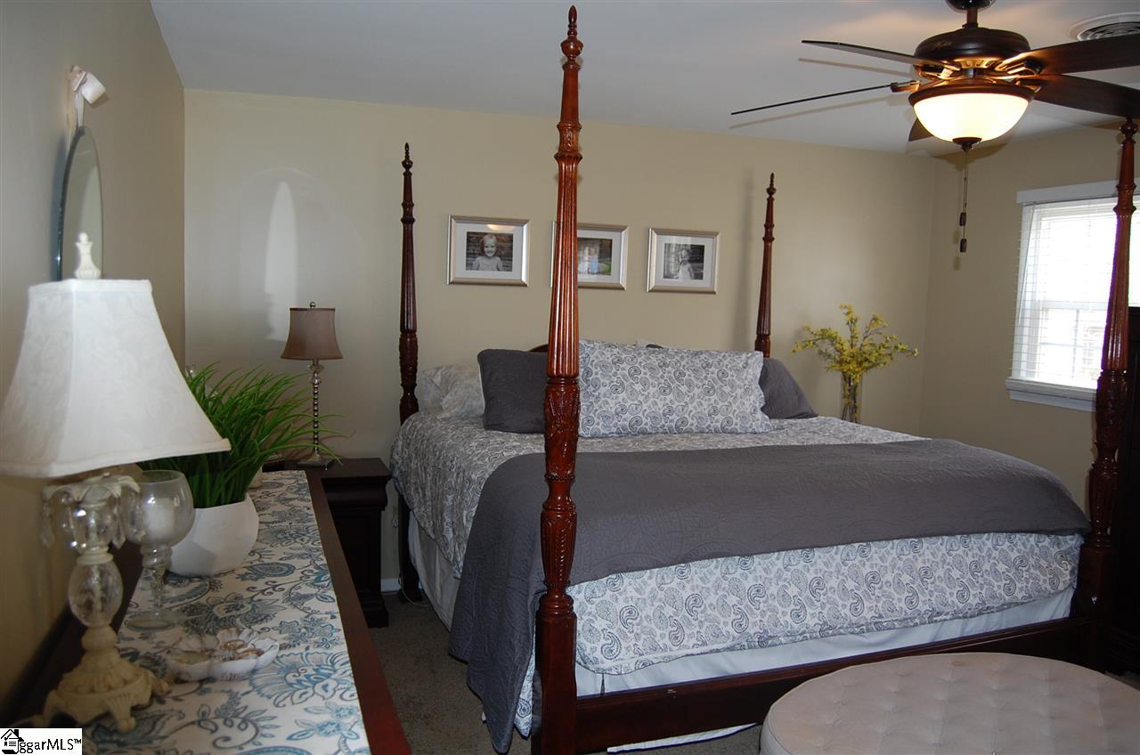 120 Brookbend Road Mauldin, SC 29662 - Photo 11 of 27 Gallery Image 11
