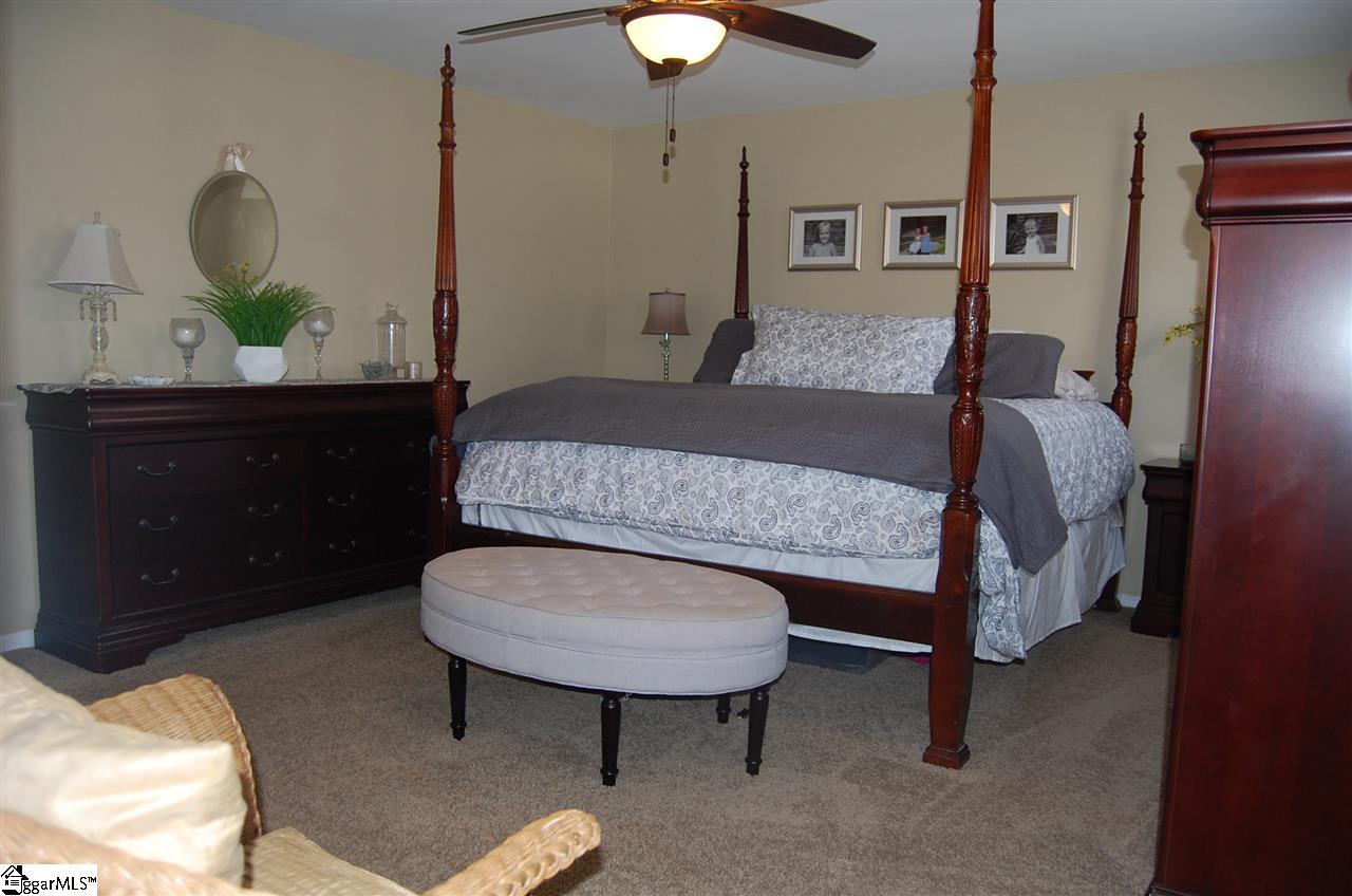 120 Brookbend Road Mauldin, SC 29662 - Photo 12 of 27 Gallery Image 12