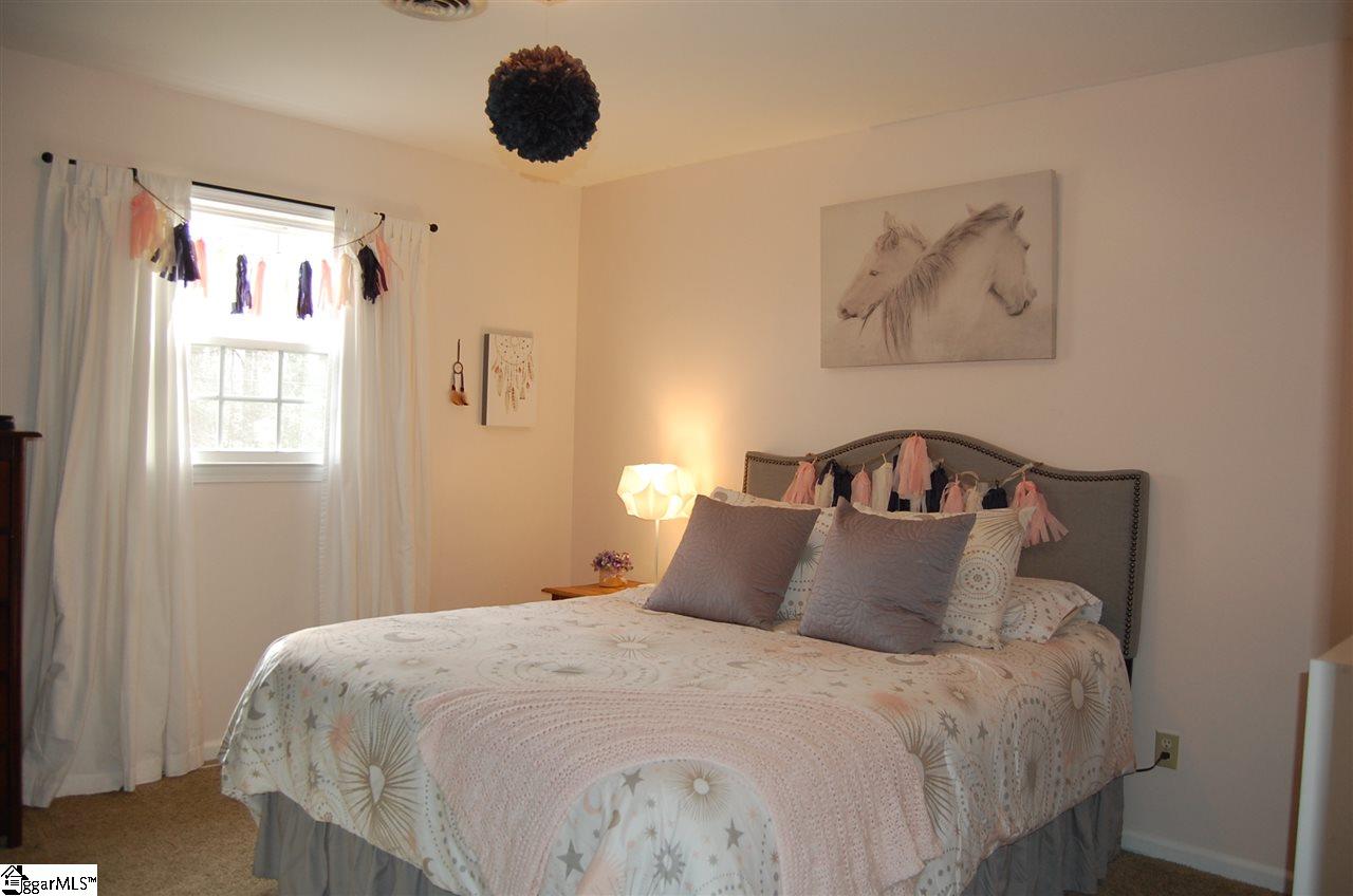 120 Brookbend Road Mauldin, SC 29662 - Photo 16 of 27 Gallery Image 16