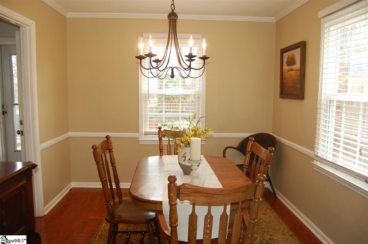120 Brookbend Road Mauldin, SC 29662 - Photo 5 of 27 Gallery Image 5