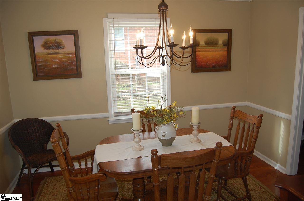 120 Brookbend Road Mauldin, SC 29662 - Photo 6 of 27 Gallery Image 6