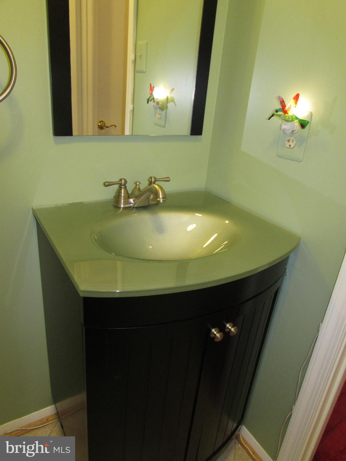 8658 Bali Road Ellicott City, MD 21043 - Photo 24 of 30 Bath