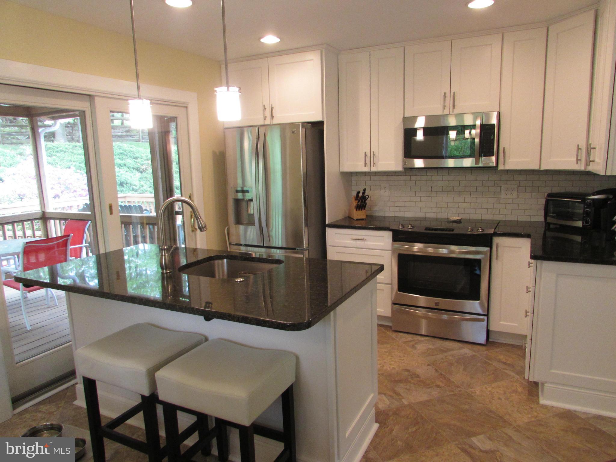 8658 Bali Road Ellicott City, MD 21043 - Photo 9 of 30 Kitchen