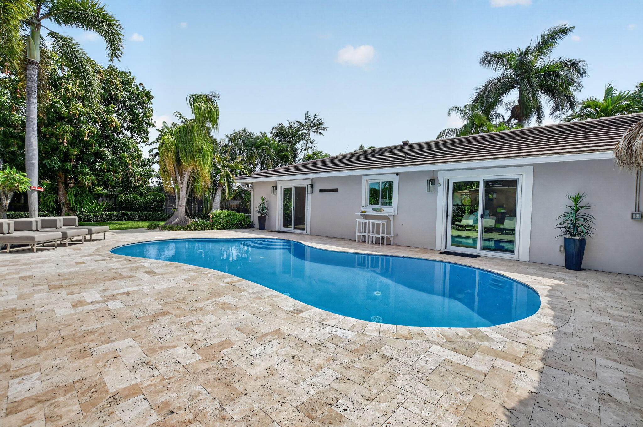 6951 Northeast 7th Avenue Boca Raton, FL 33487 - Photo 53 of 60 53-web-or-mls-DSC_1914