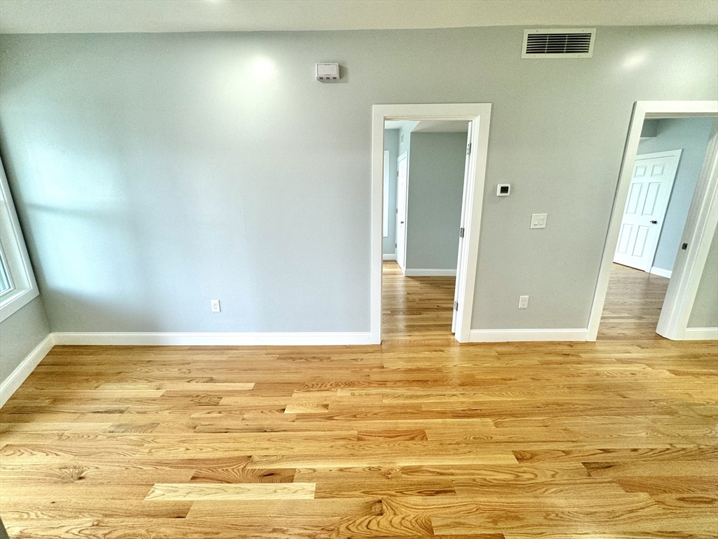 190 Hillside Street, Unit 1 Boston, MA 02120 - Photo 24 of 27 a view of an ocean