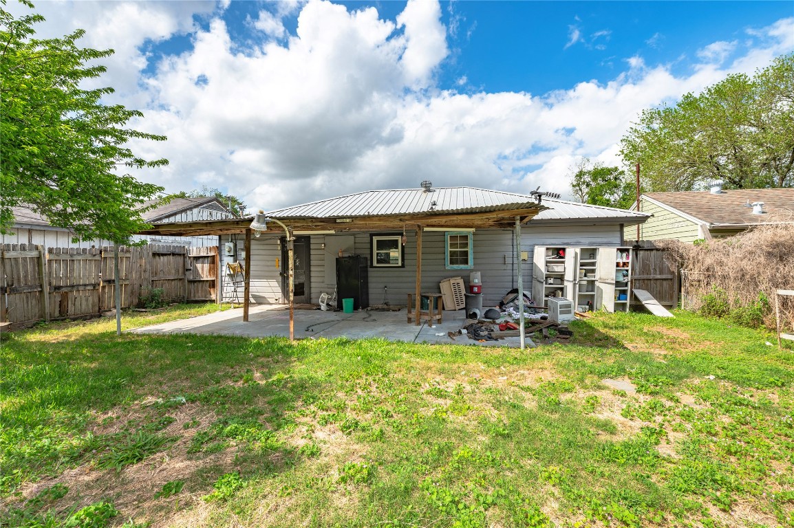 2308 Grape Lane Pasadena, TX 77502 - Photo 6 of 19 a view of a house with a yard porch and sitting area