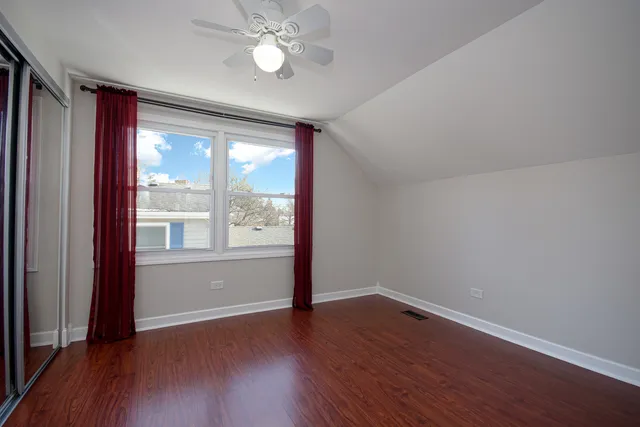 $3,000 | 317 Arapahoe Trail, Carol Stream, IL 60188