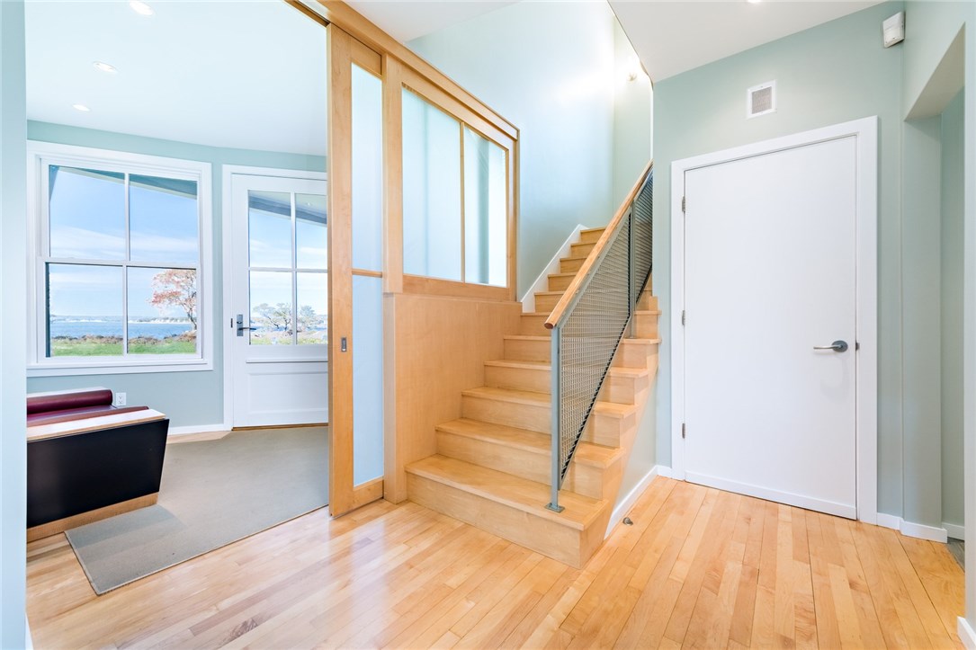 255 Channel View Warwick, RI 02889 - Photo 12 of 40