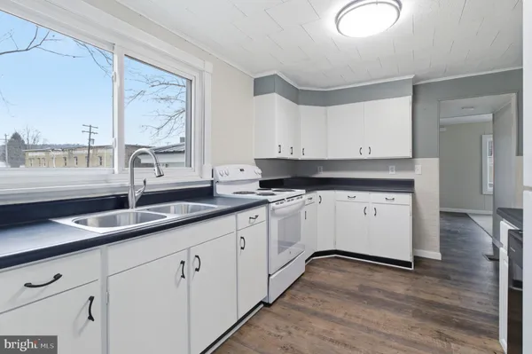 $120,000 | 54 4th Street, Madera, PA 16661