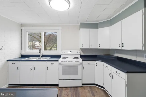 $120,000 | 54 4th Street, Madera, PA 16661