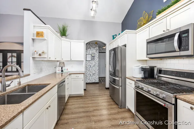 $499,900 | 10533 Scenic Pines Court Northeast, Rockford, MI 49341