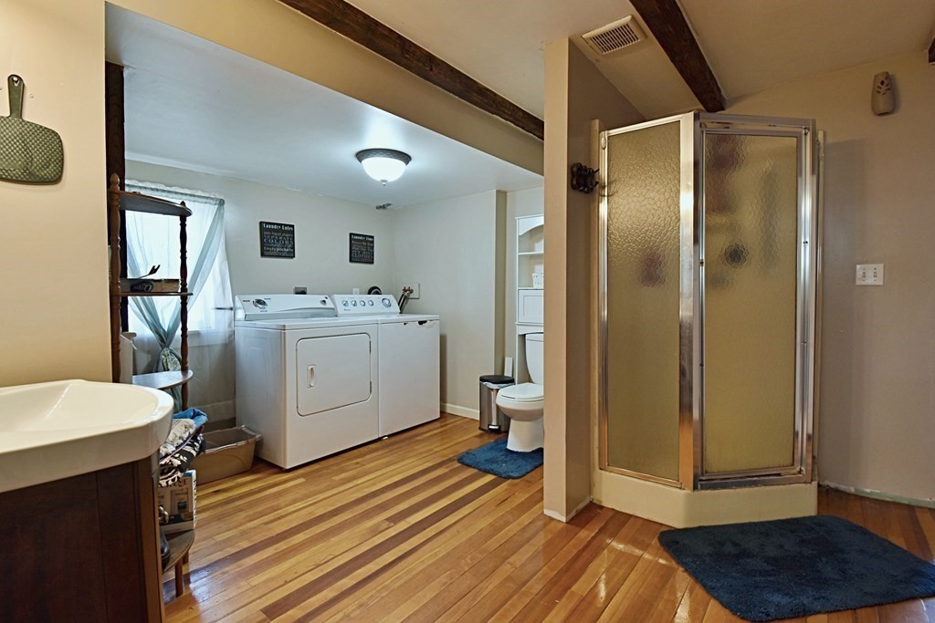 16 Summit Avenue Sturbridge, MA 01518 - Photo 27 of 42