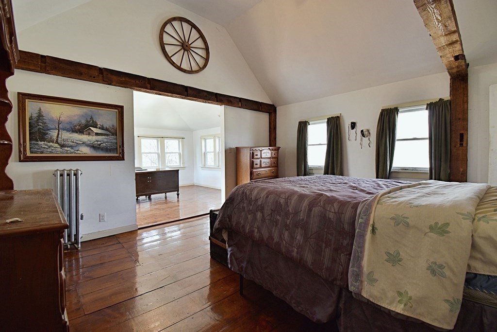 16 Summit Avenue Sturbridge, MA 01518 - Photo 30 of 42