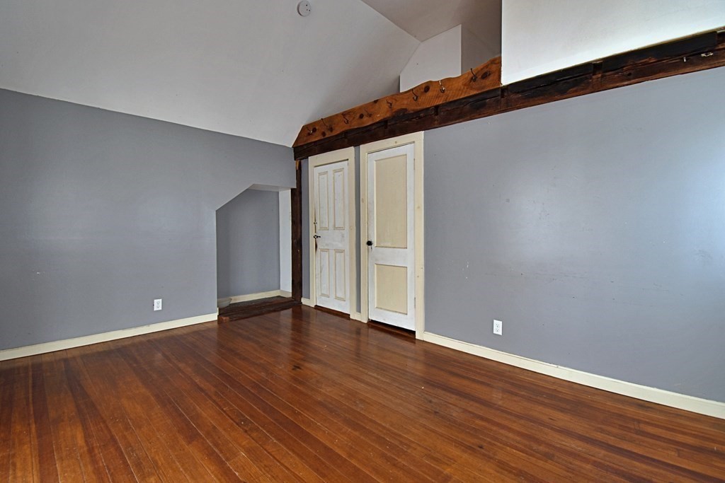 16 Summit Avenue Sturbridge, MA 01518 - Photo 37 of 42