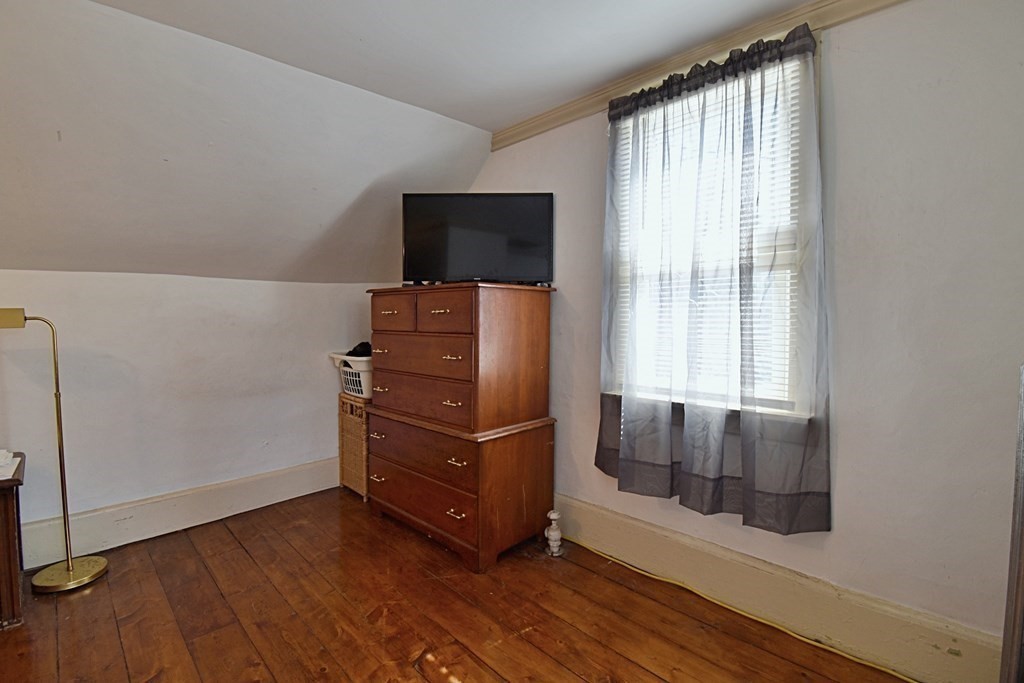 16 Summit Avenue Sturbridge, MA 01518 - Photo 41 of 42