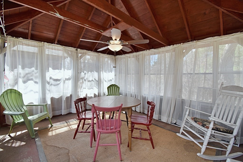 16 Summit Avenue Sturbridge, MA 01518 - Photo 8 of 42