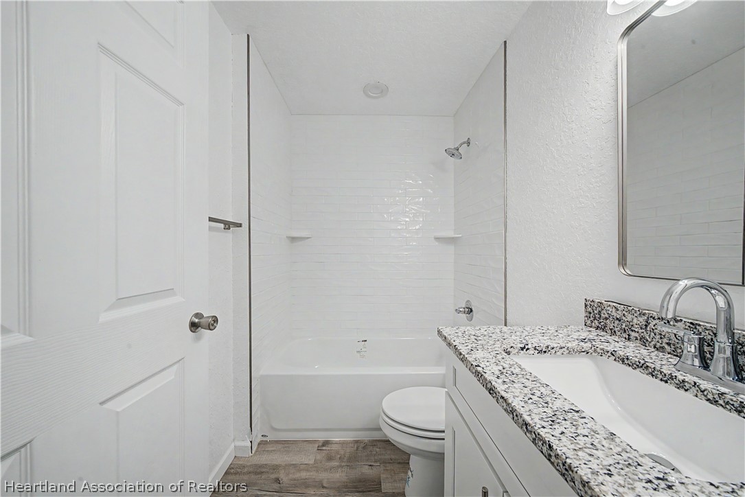 2721 West Exeter Road Avon Park, FL 33825 - Photo 11 of 35