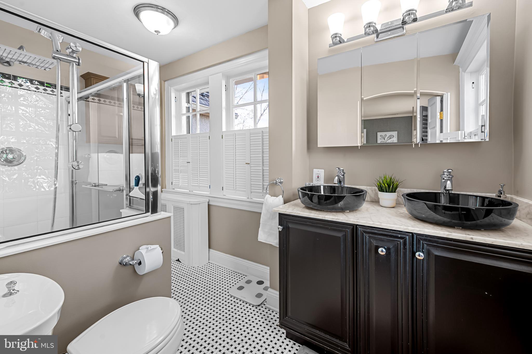 216 Wendover Road Baltimore, MD 21218 - Photo 34 of 83 Primary ensuite bathroom w/radiant floor heating