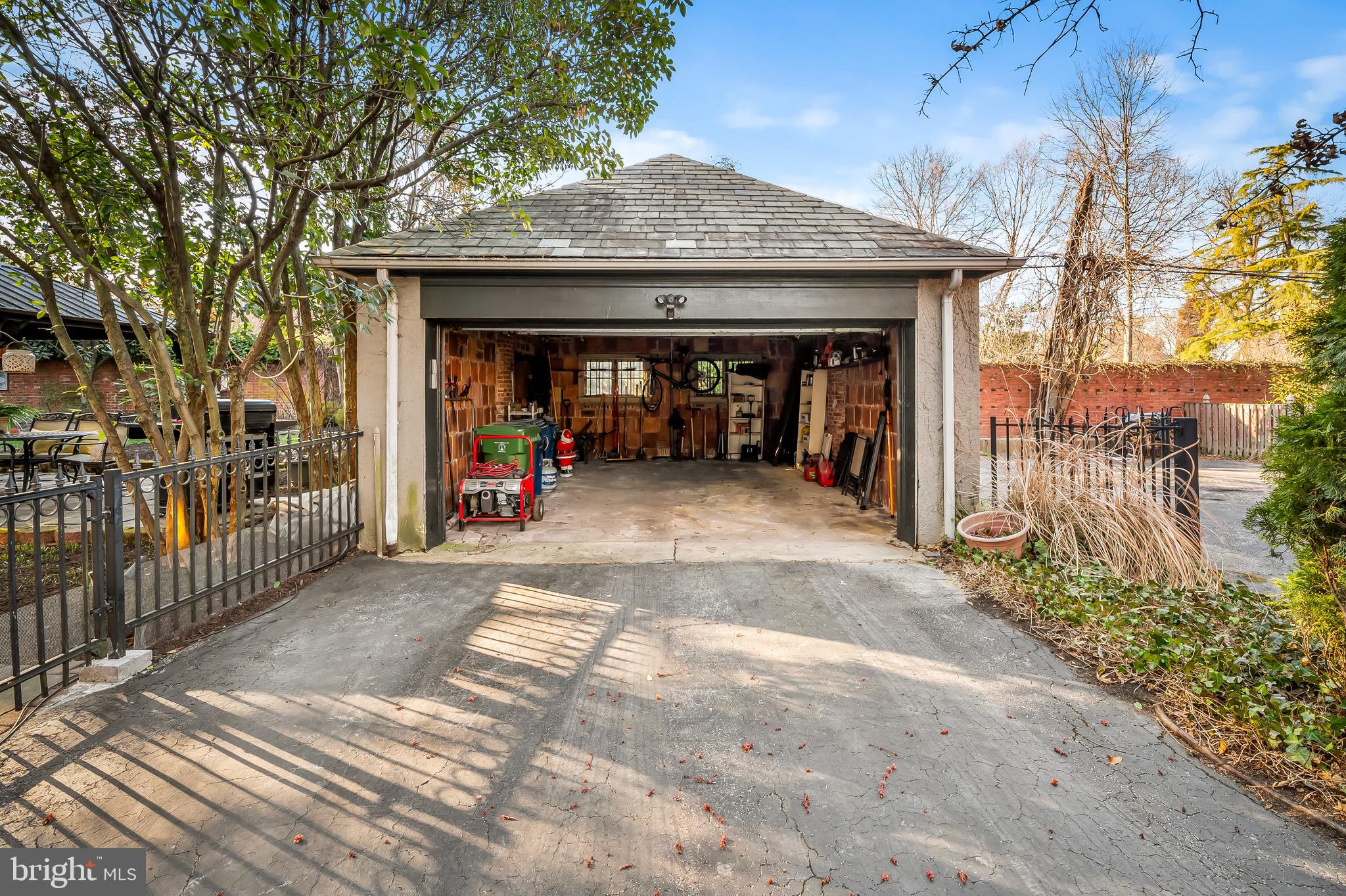216 Wendover Road Baltimore, MD 21218 - Photo 58 of 83 Spacious garage/driveway - no juggling of cars