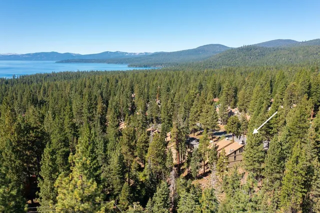 $699,000 | 1001 Commonwealth Drive, Unit 200, Kings Beach, CA 96143