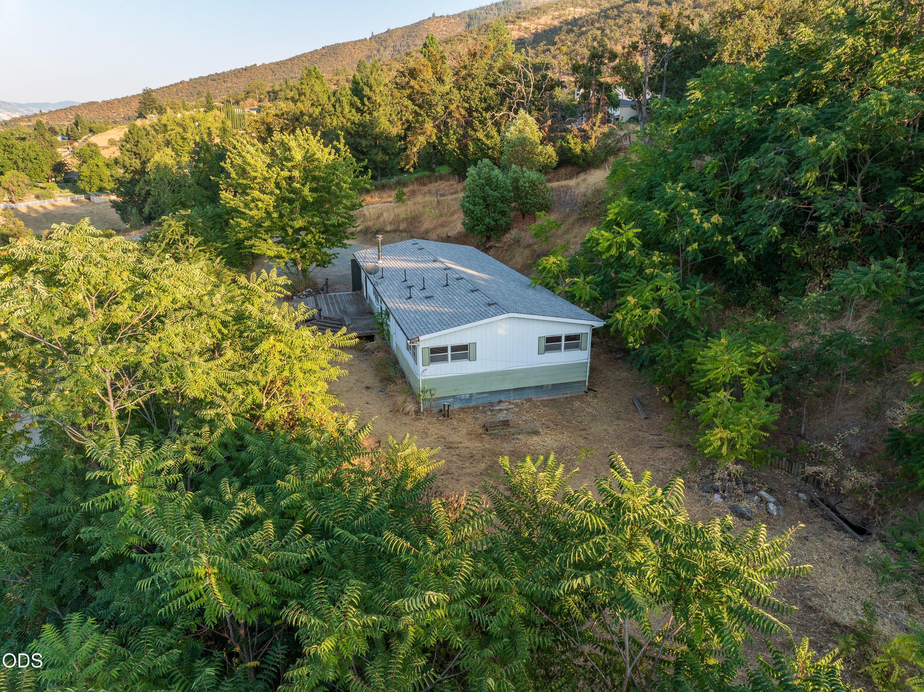 202 Pleasant View Talent, OR 97540 - Photo 62 of 73 Gallery Image 62