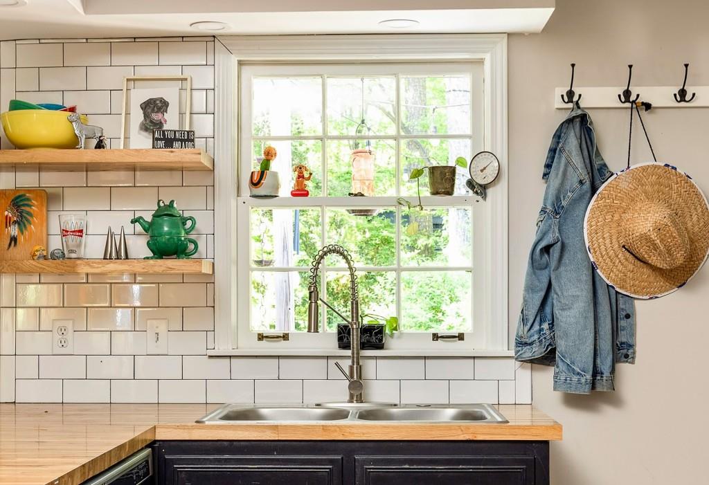 4924 Mountclaire Road Stone Mountain, GA 30087 - Photo 12 of 39