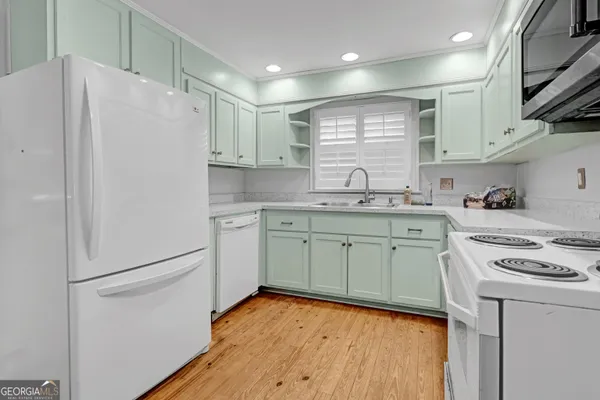$229,900 | 1077 Helen Street, Morrow, GA 30260