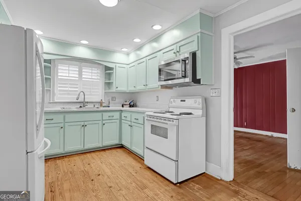 $229,900 | 1077 Helen Street, Morrow, GA 30260