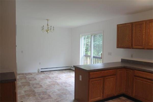 10 North Brookfield Road Brookfield, MA 01506 - Photo 4 of 19 Gallery Image 4