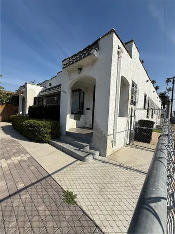 $650,000 | 5112 South Van Ness Avenue, Los Angeles, CA 90062