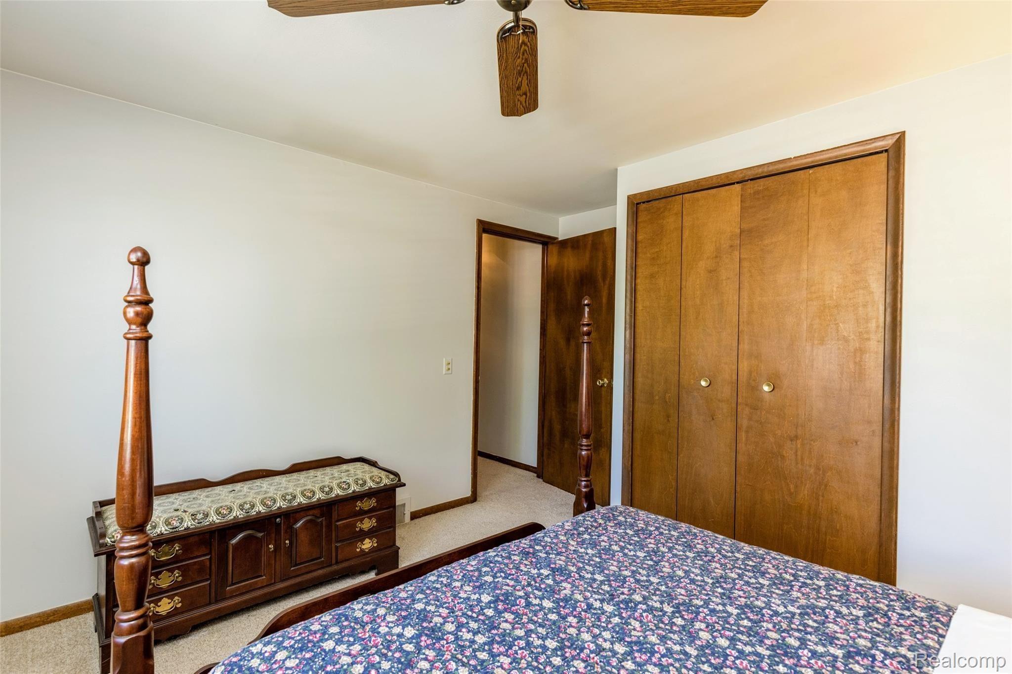 1007 Vernier Road Grosse Pointe, MI 48236 - Photo 23 of 50 BR 2