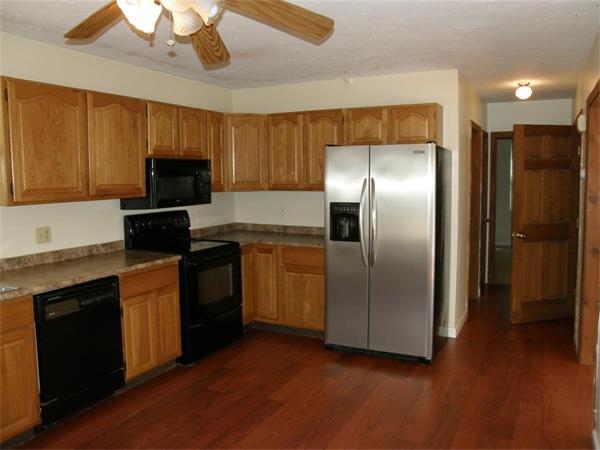 37 Breaults Landing Road Thompson, CT 06277 - Photo 17 of 30